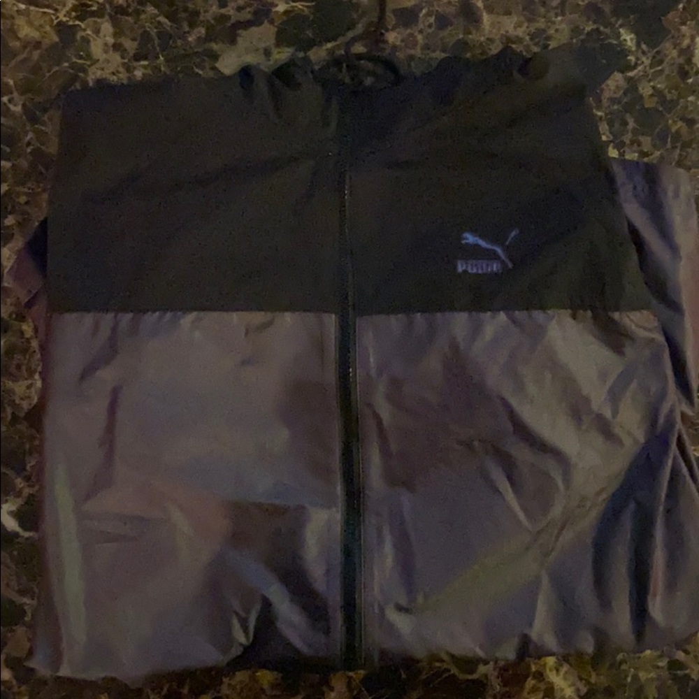 Puma short sleeve jacket